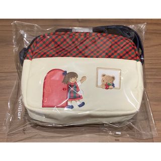 ファミリア(familiar)のファミリア　ショルダーバッグ　ポシェット　⭐︎新品・未使用・未開封⭐︎(ポシェット)