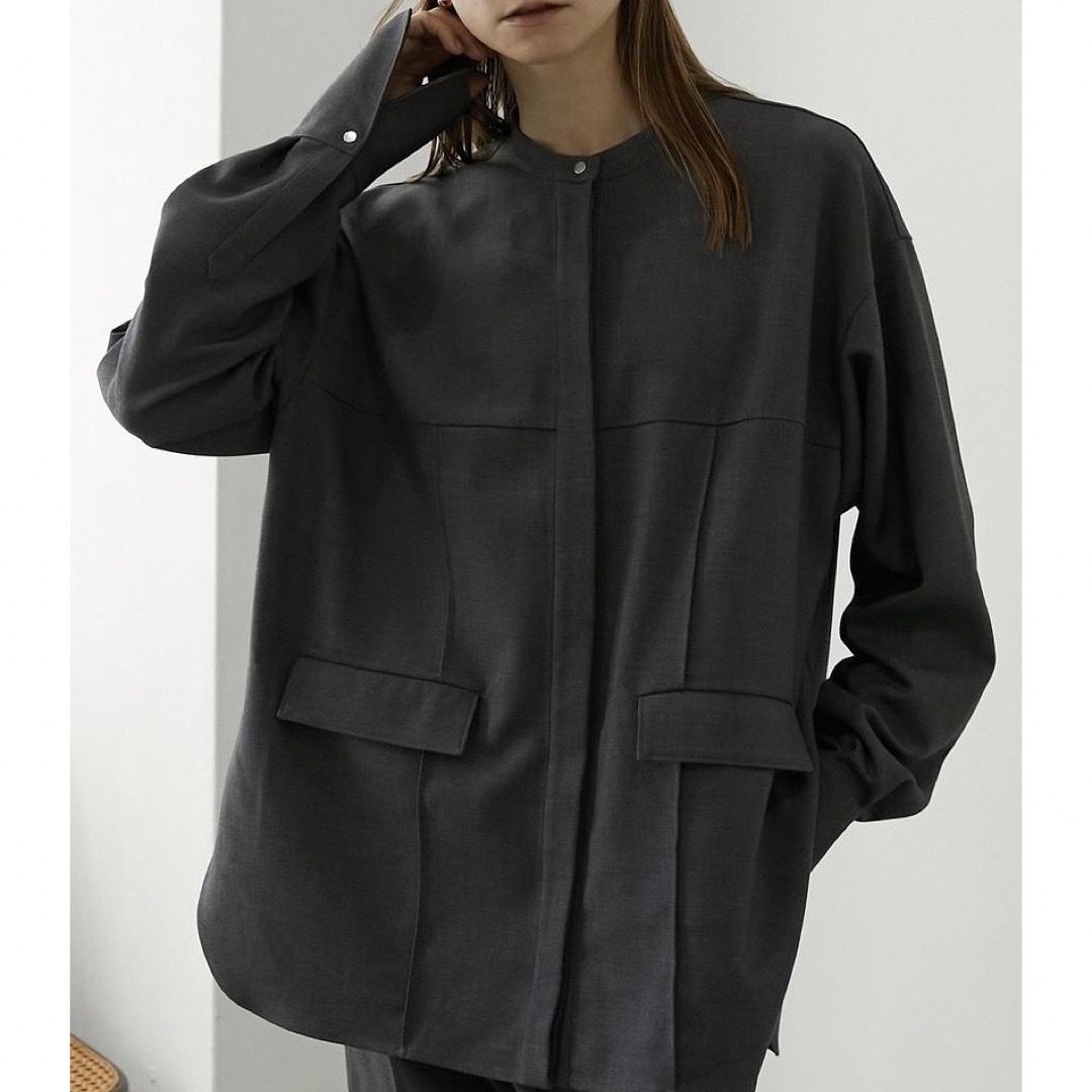 la peau de gem pintuck big shirt jacket レディースのトップス(シャツ/ブラウス(長袖/七分))の商品写真