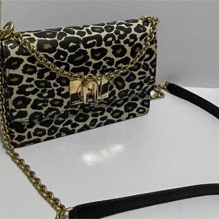 Furla - 極美品 FURLA フルラ MIASTELLA mini バケットバッグ/ライト