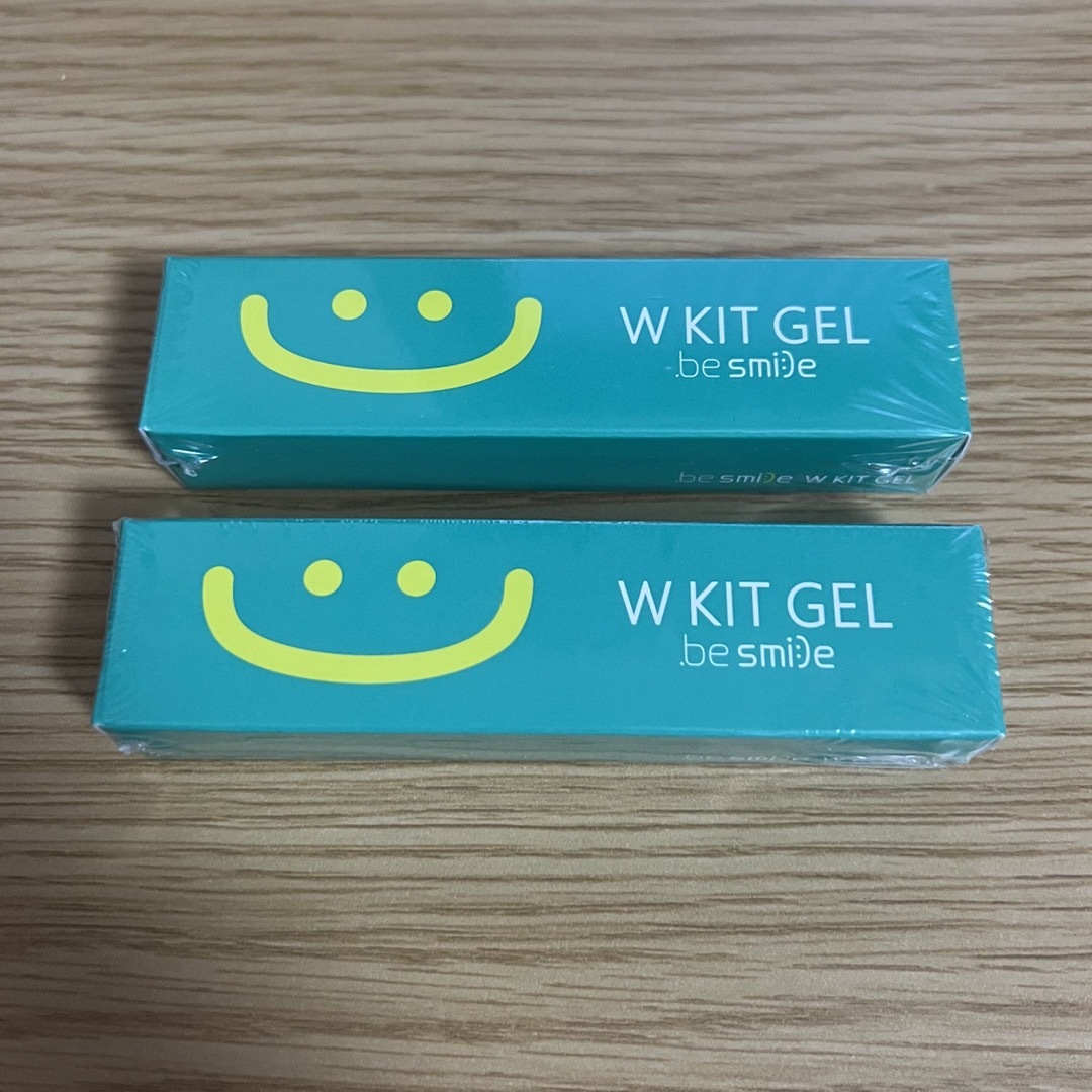 W KIT GEL コスメ/美容のオーラルケア(歯磨き粉)の商品写真