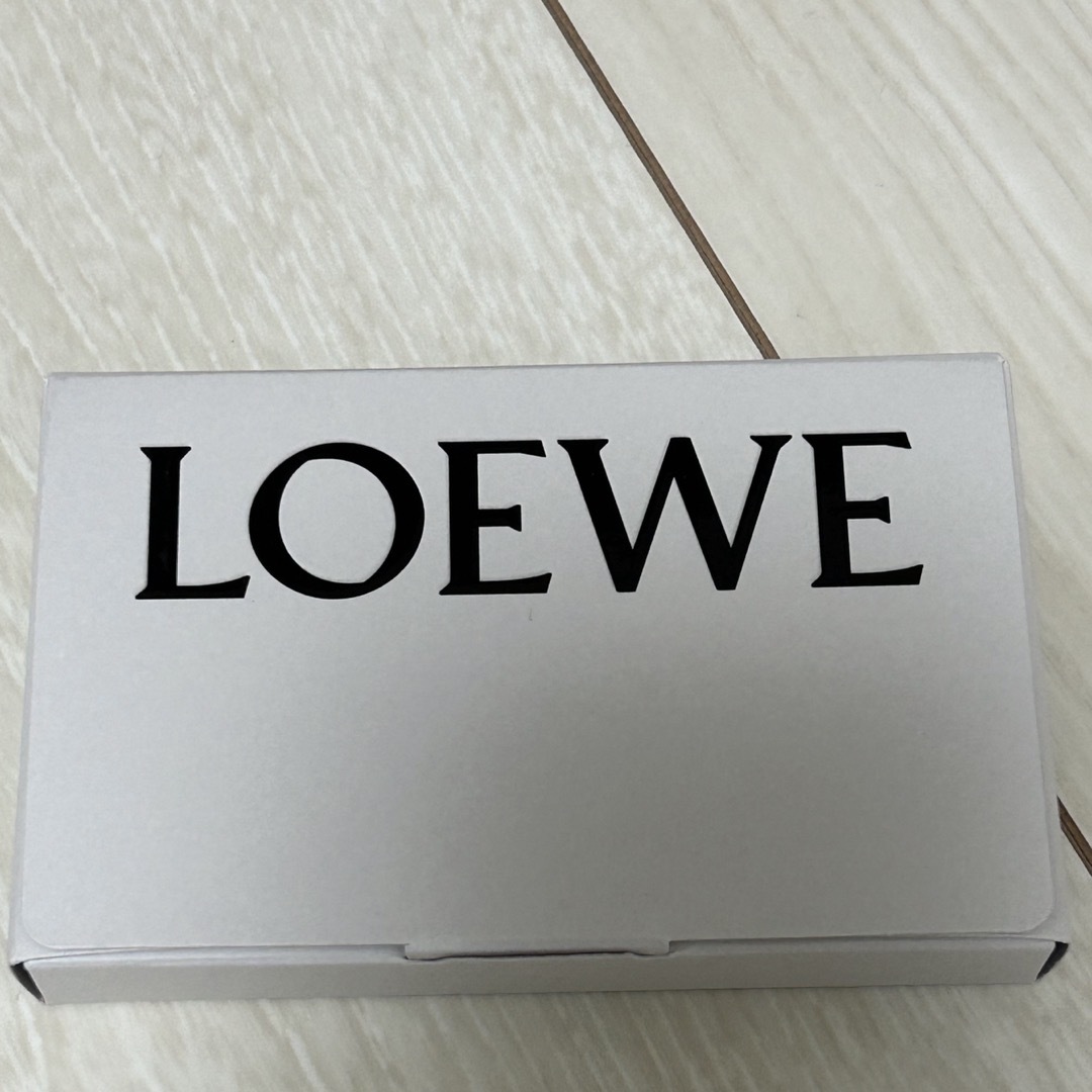 LOEWE(ロエベ)のLOEWE オードゥパルファン　サンプルセット コスメ/美容の香水(ユニセックス)の商品写真