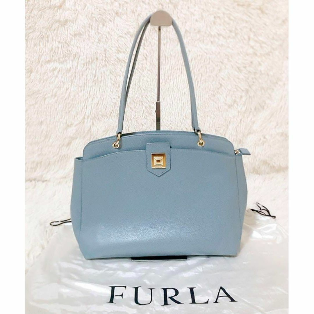 ✨美品✨FURLA フルラ　アナ　トートバッグ　A4収納可能　水色　金具