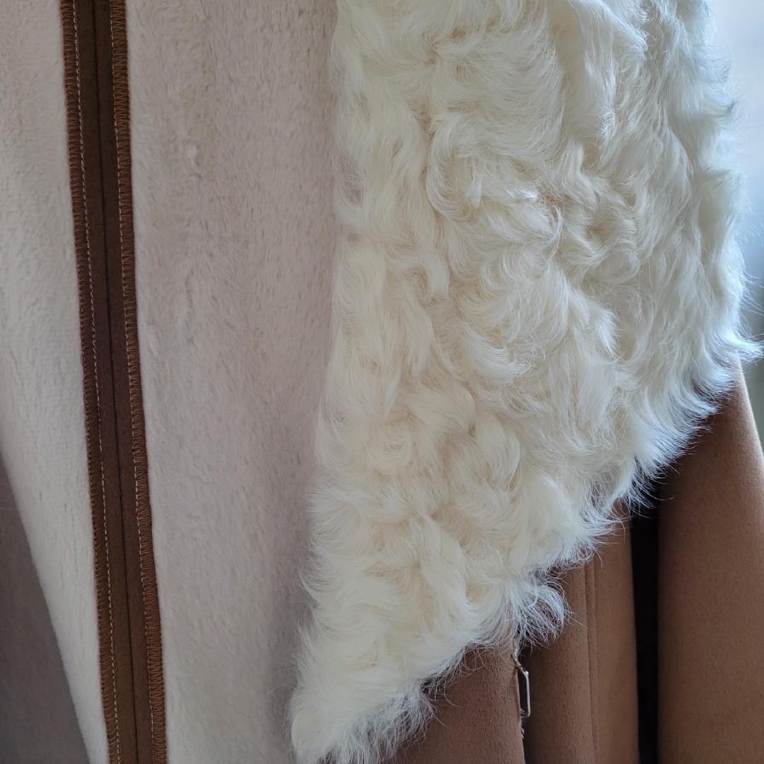 VICKY(ビッキー)の値下げ VICKY コート モコモコ ファーコート 毛皮 羊毛 ビッキー コート レディースのジャケット/アウター(ロングコート)の商品写真