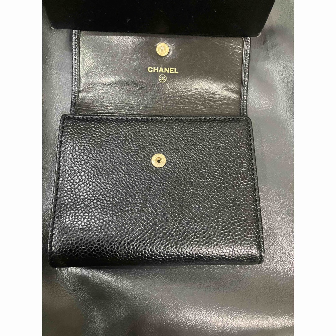 CHANEL(シャネル)のシャネル CHANEL シャネル  二つ折り財布 キャビアスキン CC 型押し レディースのファッション小物(財布)の商品写真