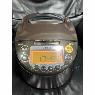 TIGER - 【新品未使用】JPC-G100 5.5合 圧力IH 土鍋 炊飯器 タイガーの