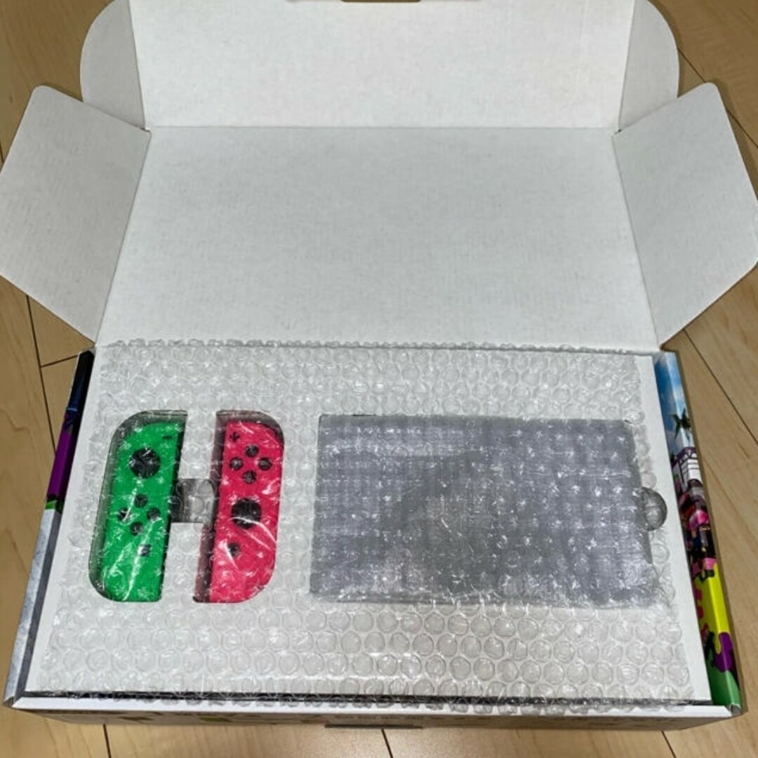 Nintendo Switch スプラトゥーン2（ソフト有箱無）プロコンセット エンタメ/ホビーのゲームソフト/ゲーム機本体(携帯用ゲーム機本体)の商品写真