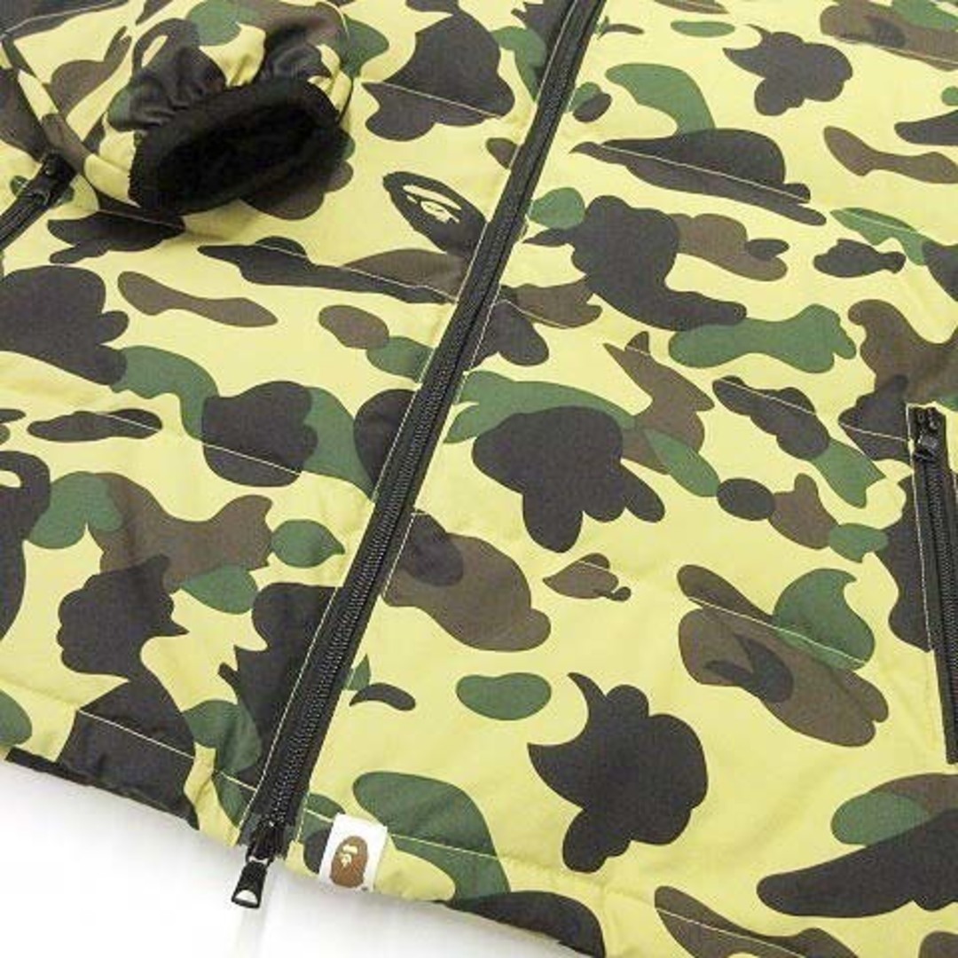 A BATHING APE(アベイシングエイプ)のアベイシングエイプ 美品 ダウンジャケット ファーストカモ S ベージュ メンズのジャケット/アウター(ダウンジャケット)の商品写真