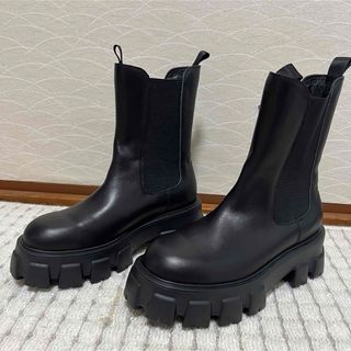 プラダ(PRADA)のモノリス ブーツ(ブーツ)