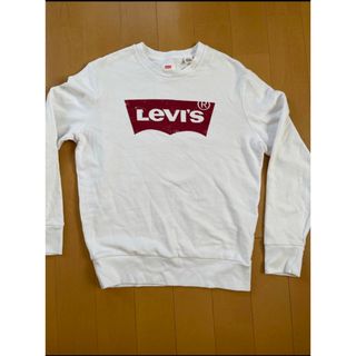 リーバイス(Levi's)のLevi’s トレーナー　S(スウェット)