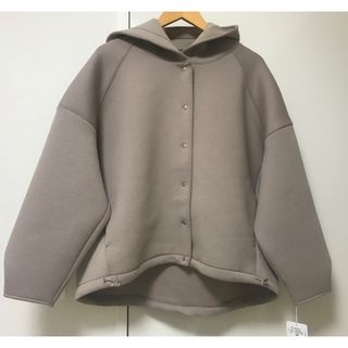 ニコル(NICOLE)のNICOLE ダイバー素材フードブルゾン【試着のみ美品】(ブルゾン)