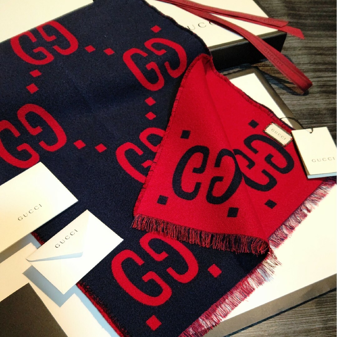 Gucci - ❤美品箱付き❤GUCCI マフラー ストール ショール スカーフ