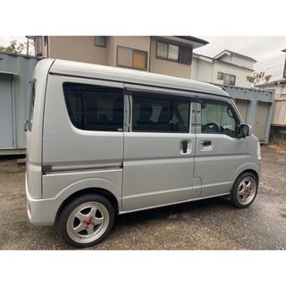 ニッサン(日産)のNV100クリッパーバン(車体)