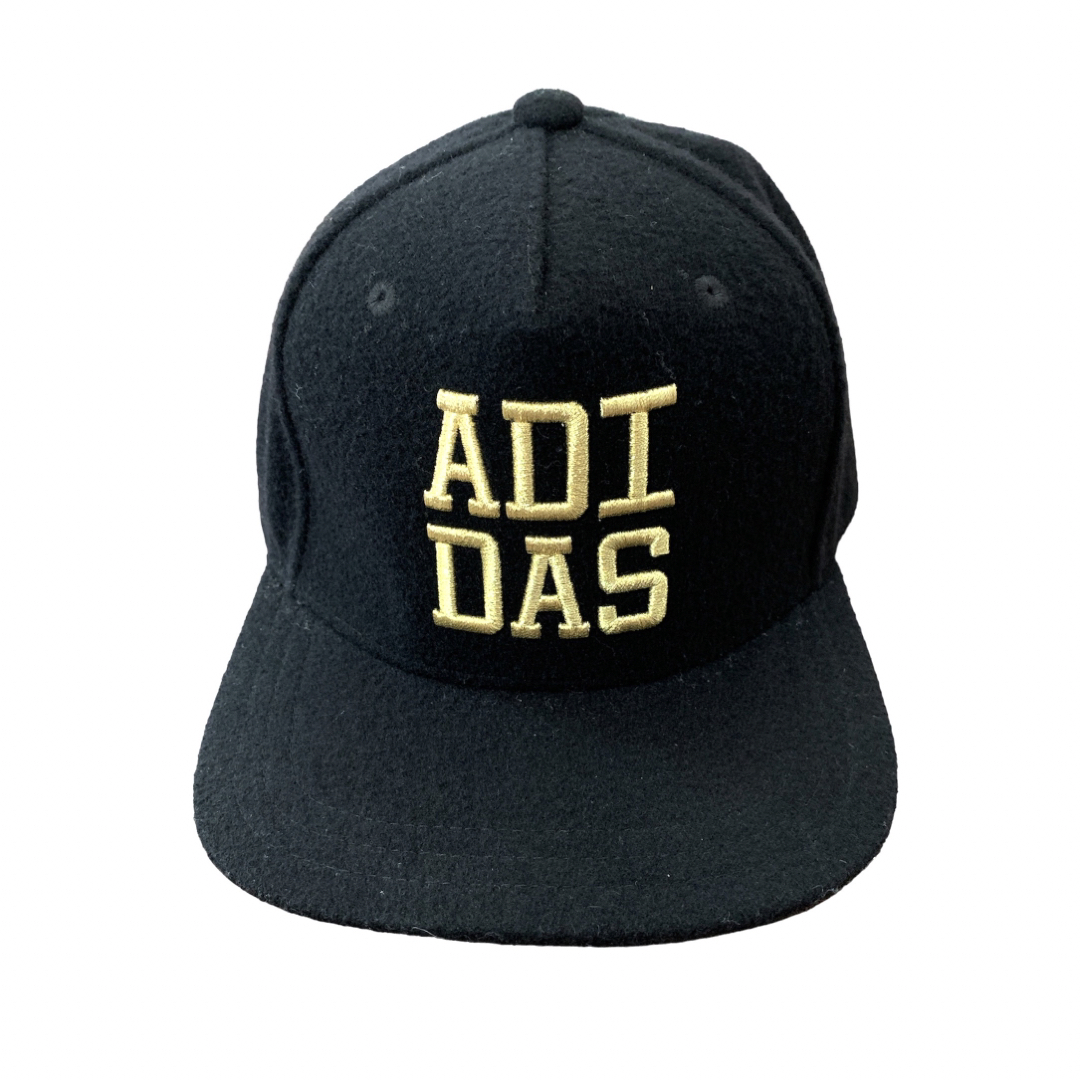 adidas(アディダス)のadidasアディダスオリジナルス/黒ウールベースボールキャップゴールドロゴ刺繍 メンズの帽子(キャップ)の商品写真