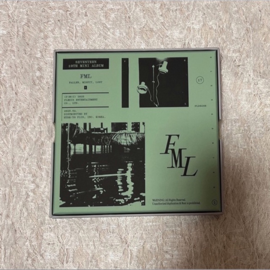 SEVENTEEN(セブンティーン)のSEVENTEEN fml アルバム エンタメ/ホビーのCD(K-POP/アジア)の商品写真
