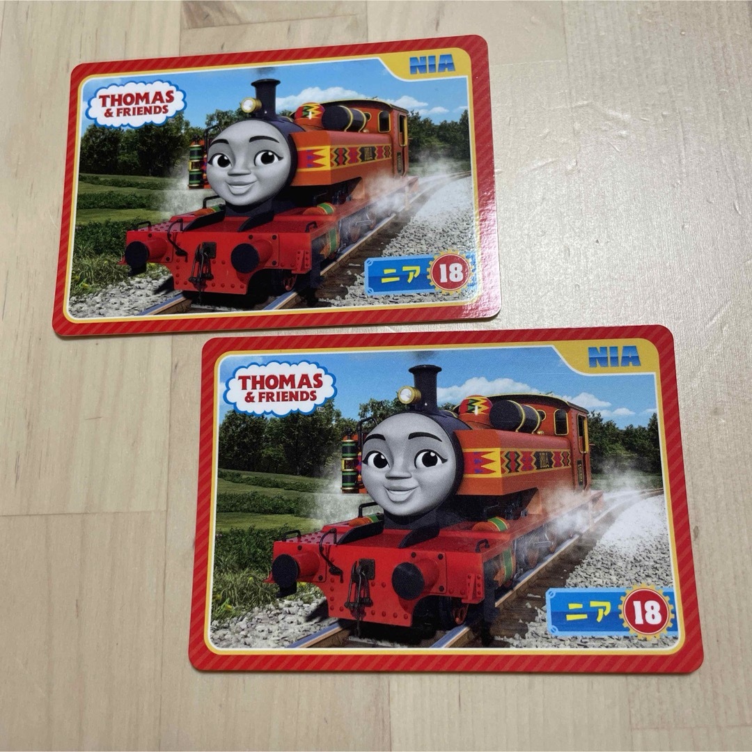 THOMAS&FRIENDSの同じカード2枚 エンタメ/ホビーのアニメグッズ(カード)の商品写真