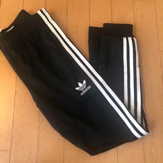 オリジナルス(Originals（adidas）)の(試着のみ)美品アディダスオリジナルス150ブラック トレフォイルパンツ(パンツ/スパッツ)