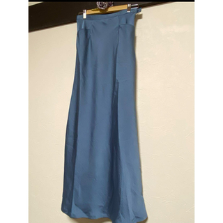 スローブイエナ(SLOBE IENA)のSLOBE IENA ロングスカート　水色　サイズ36(ロングスカート)