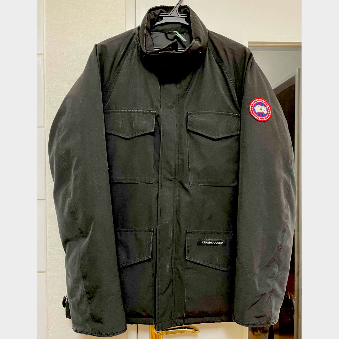 CANADA GOOSE(カナダグース)のカナダグース　ダウンジャケット メンズのジャケット/アウター(ダウンジャケット)の商品写真