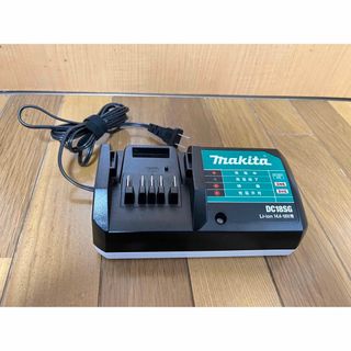 マキタ(Makita)のmakita充電器　バッテリー(その他)