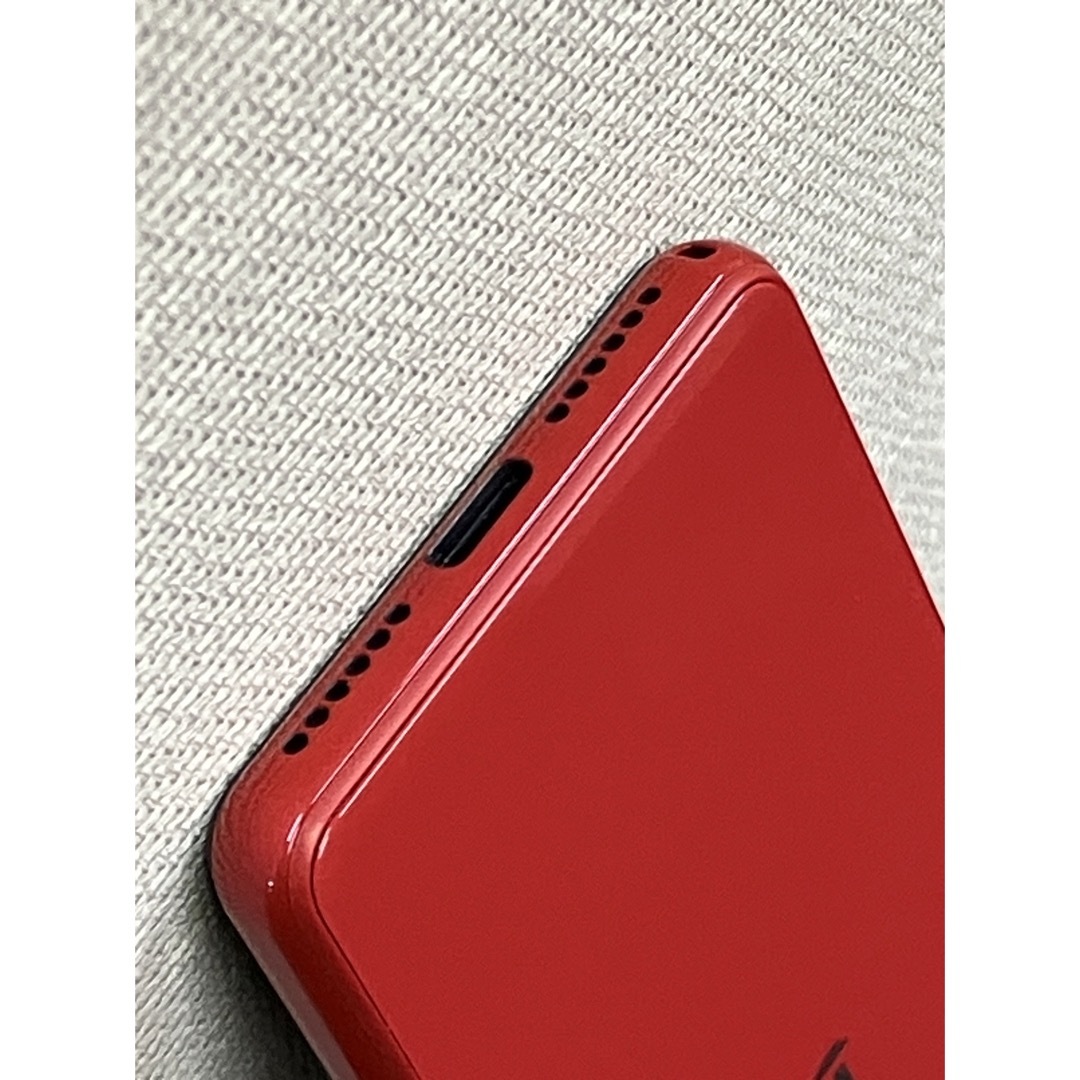 Rakuten(ラクテン)のRakuten Mini 楽天　レッド　C330 SIMフリー スマホ/家電/カメラのスマートフォン/携帯電話(スマートフォン本体)の商品写真