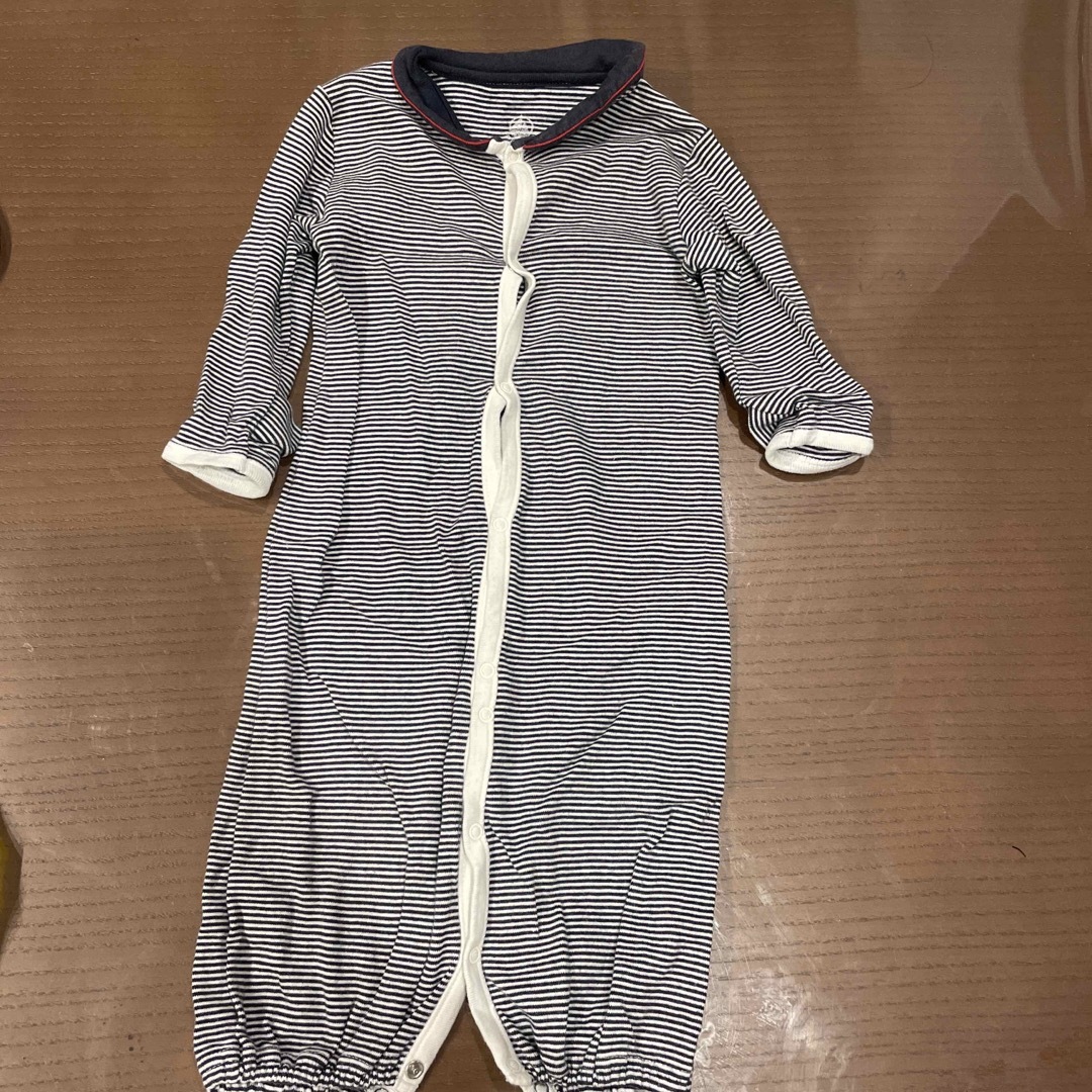 PETIT BATEAU(プチバトー)のプチバトー　ボーダーロンパース キッズ/ベビー/マタニティのベビー服(~85cm)(ロンパース)の商品写真