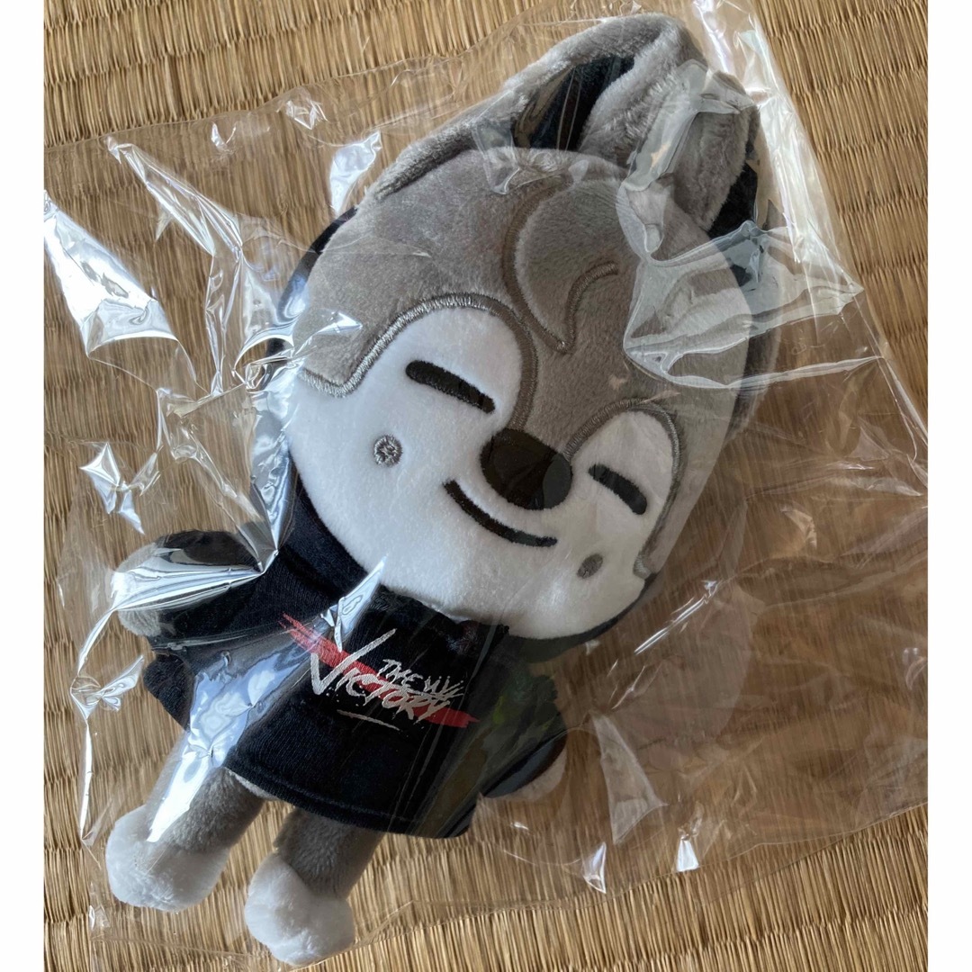 【新品未開封】skzooウルフチャン ミニぬいぐるみstraykidsバンチャン