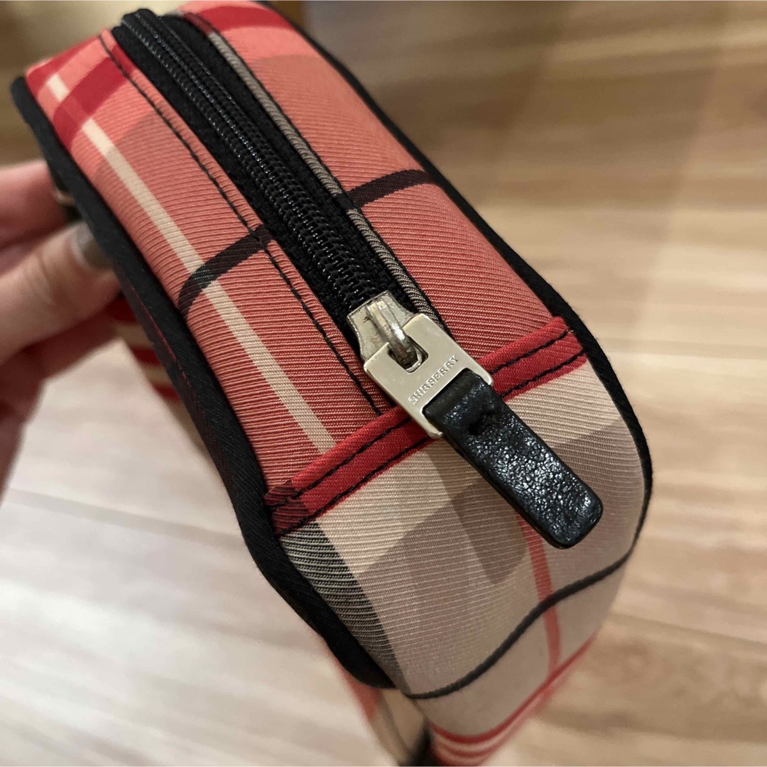 BURBERRY(バーバリー)のバーバリーロンドン ポーチ バニティ クラッチ ノバチェック  その他のその他(その他)の商品写真