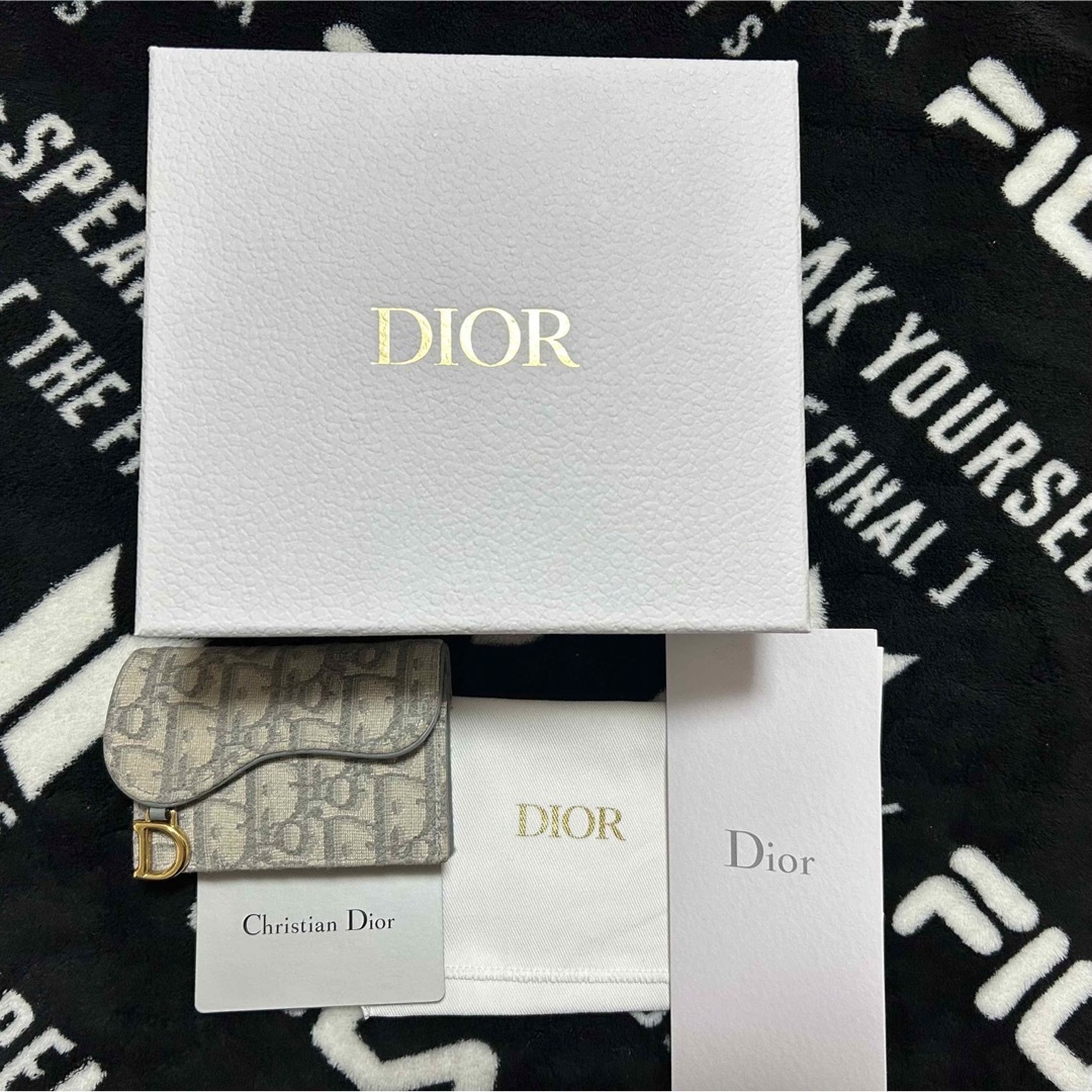 最終値下げ Dior SADDLE フラップ カードホルダー カードケース レディースのファッション小物(財布)の商品写真