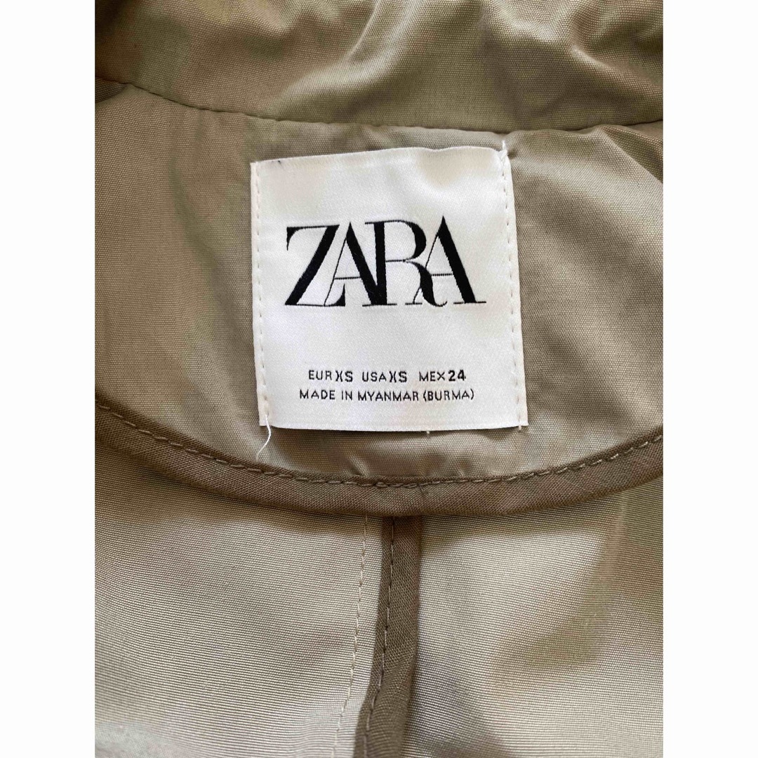 ZARA(ザラ)のZARAトレンチコート レディースのジャケット/アウター(トレンチコート)の商品写真