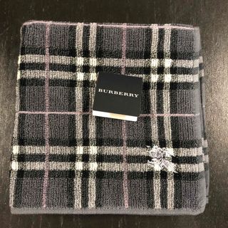 バーバリー(BURBERRY)のBURBERRY⭐️新品⭐️タオルハンカチ(ハンカチ/ポケットチーフ)