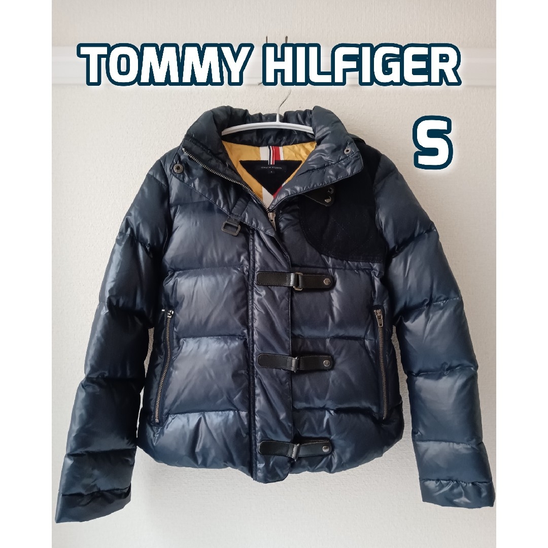 TOMMY HILFIGER(トミーヒルフィガー)の美品　トミーフィルガー　フーデットダウンジャケット　ネイビー　レディース　S レディースのジャケット/アウター(ダウンジャケット)の商品写真