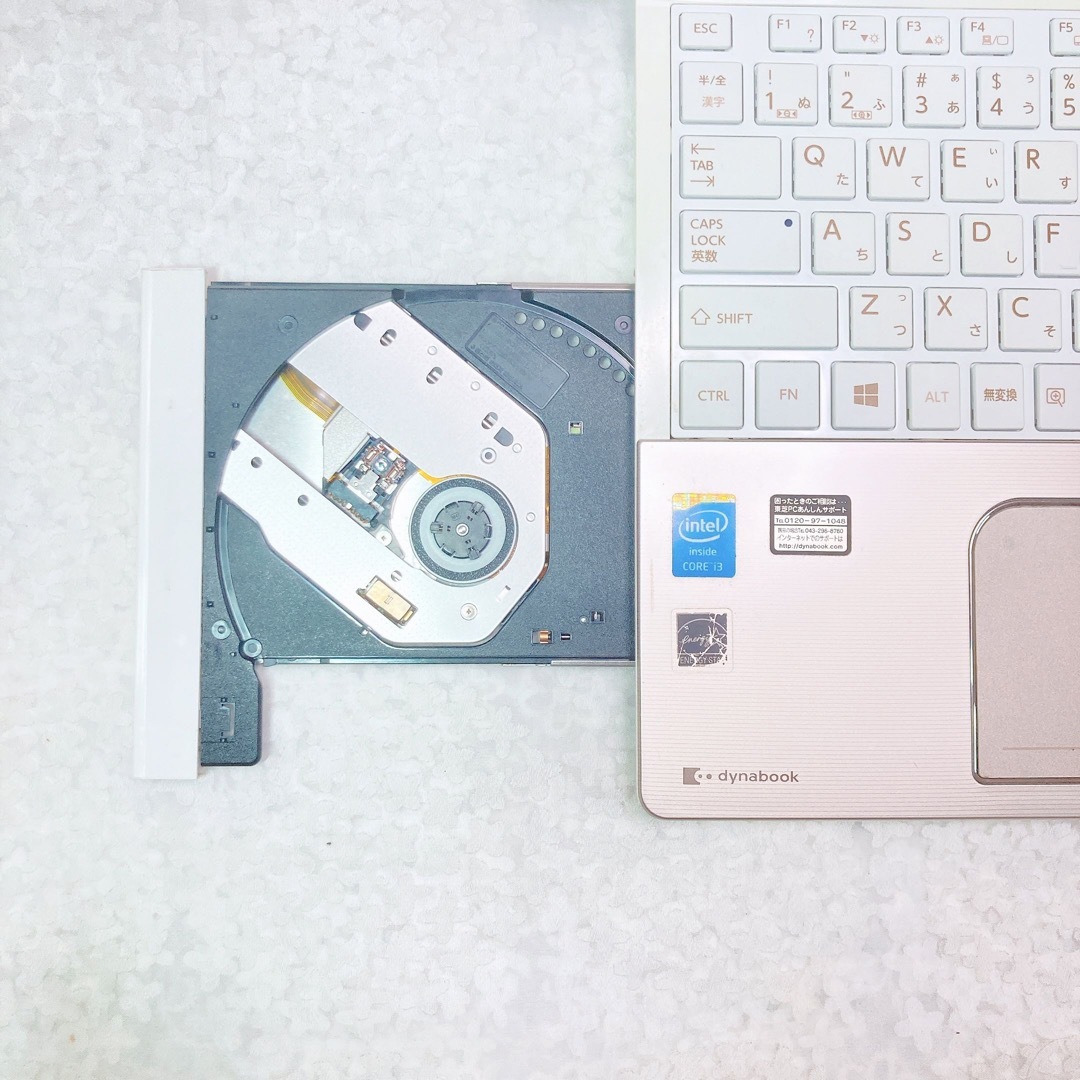 薄型❣ゴールドノートパソコン✨大容量750GB‼WEBカメラ✨初心者向け☘-