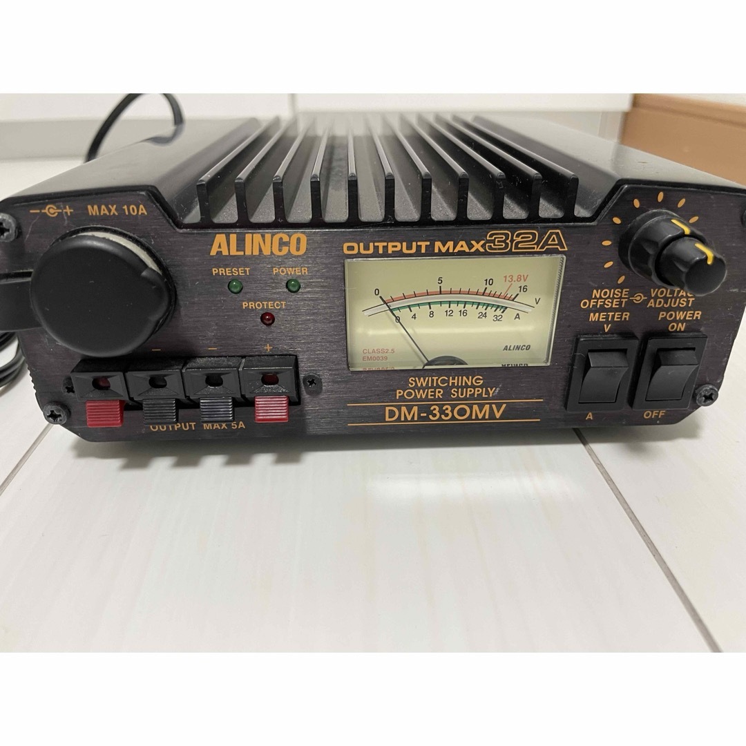 アルインコ　DM-330MV直流安定化電源 エンタメ/ホビーのテーブルゲーム/ホビー(アマチュア無線)の商品写真