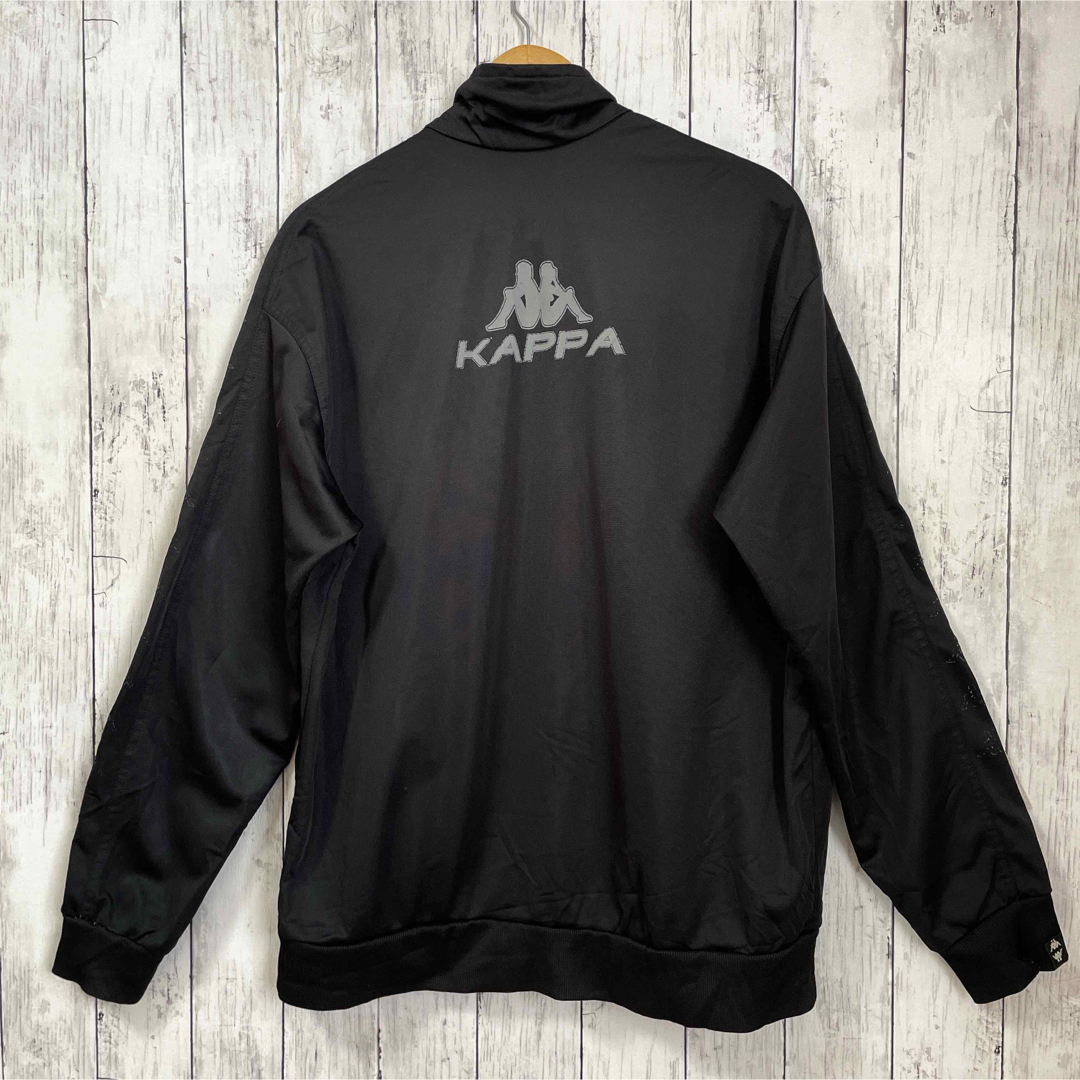 Kappa(カッパ)の【訳あり】Kappa カッパ トラックジャケット バックプリント 黒 海外古着 メンズのトップス(ジャージ)の商品写真