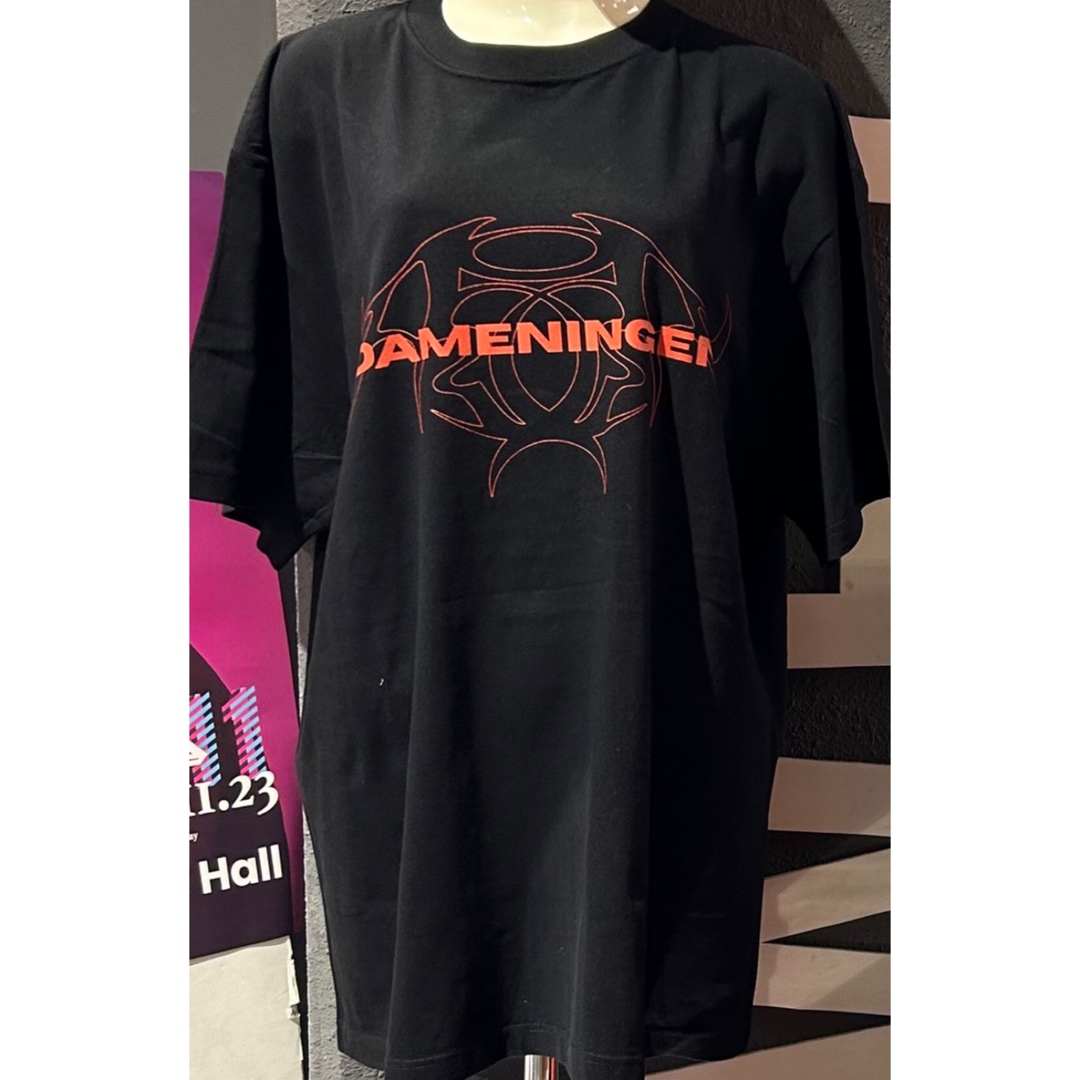 WEGO(ウィゴー)のアルルカンWEGO限定Tシャツ　名古屋限定 「DAMENINGEN」未開封 エンタメ/ホビーのタレントグッズ(ミュージシャン)の商品写真