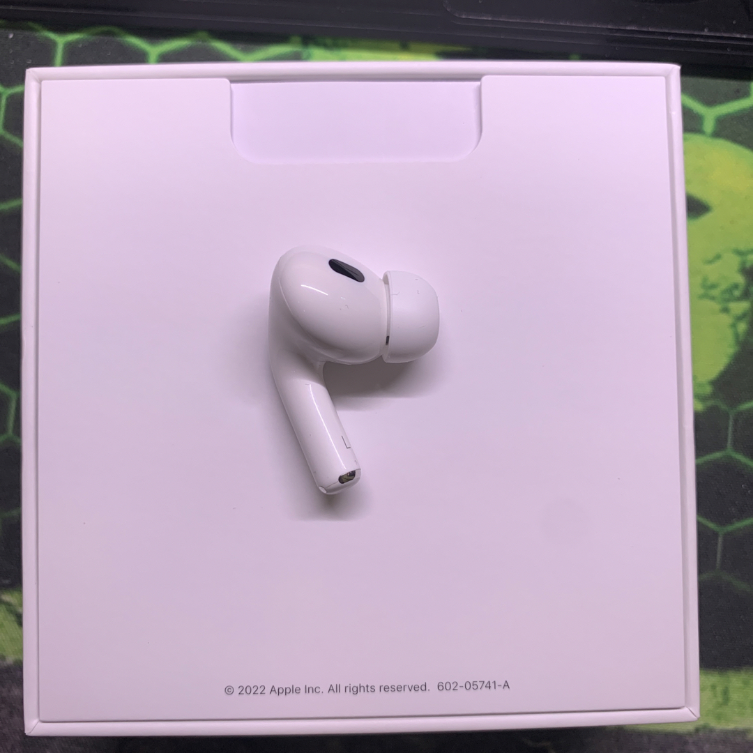 ヘッドフォン/イヤフォンApple Airpods Pro第２世代　左側