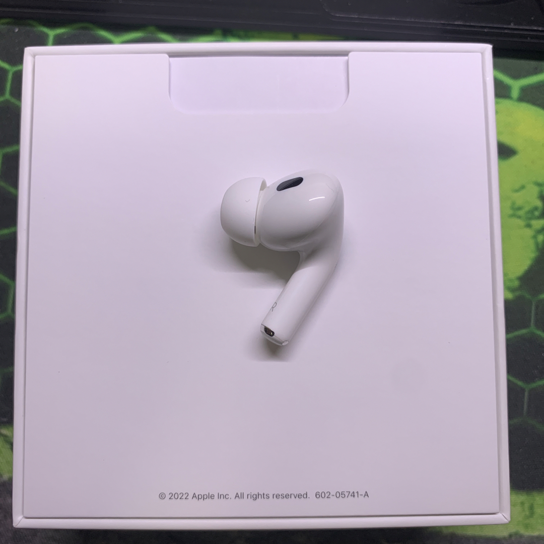 Apple Airpods  Pro 第2世代　右側　右耳　右