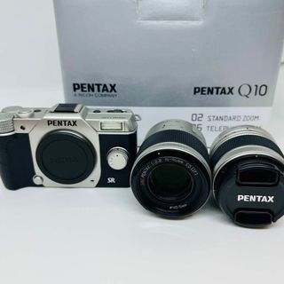 PENTAX　一眼 Q10 ズームレンズキット　シルバー　電池カバーいたみ