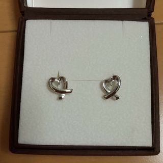 ピアス(ピアス)