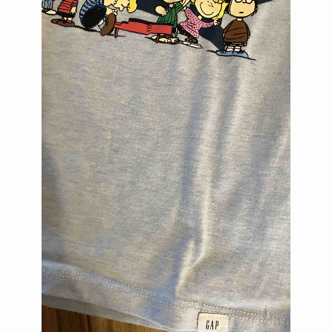 GAP Kids(ギャップキッズ)のギャップ　スヌーピー　ロンT キッズ/ベビー/マタニティのキッズ服男の子用(90cm~)(Tシャツ/カットソー)の商品写真