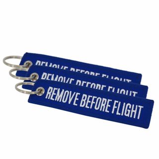 『REMOVE BEFORE FLIGHT』(刺繍タイプ/ブルー)キーチェーン(その他)