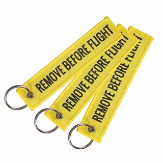 『REMOVE BEFORE FLIGHT』(黄・黒文字)キーチェーン(その他)