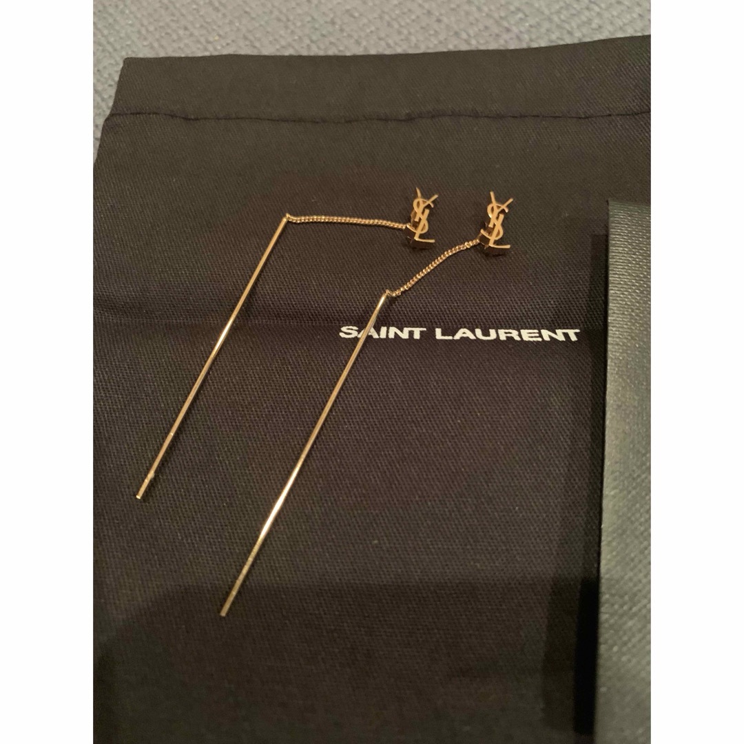 Yves Saint Laurent(イヴサンローラン)の正規品　サンローラン　スレッター　オピウムピアス レディースのアクセサリー(ピアス)の商品写真