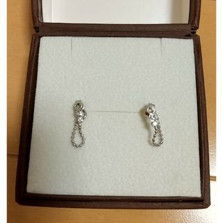 ピアス(ピアス)