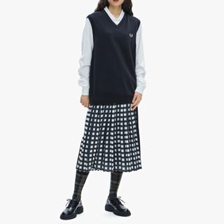 FRED PERRY - フレッドペリー ラフシモンズ デニムベスト 22ssの通販 ...