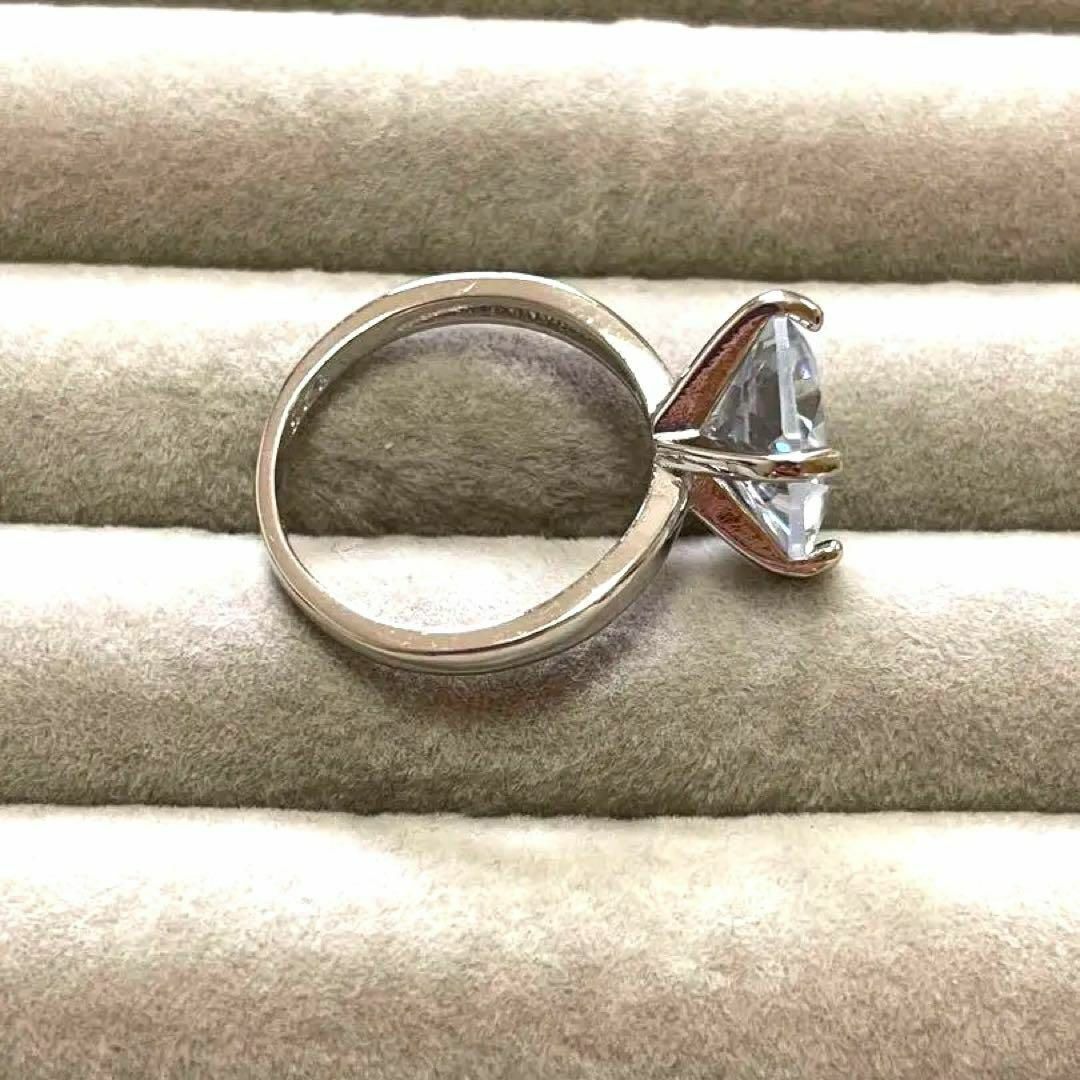 指輪　レディース　ダイヤモンド　シルバー　セレブ　ファッション　クリスタル レディースのアクセサリー(リング(指輪))の商品写真