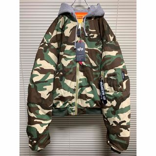 ヴェトモン(VETEMENTS)の新品《 VETEMENTS 》Hooded Bomber Jacket S(フライトジャケット)