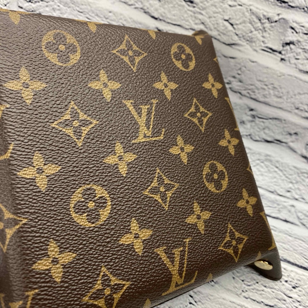 ルイヴィトン LV ジュエリートレー 小物入れ - 小物入れ