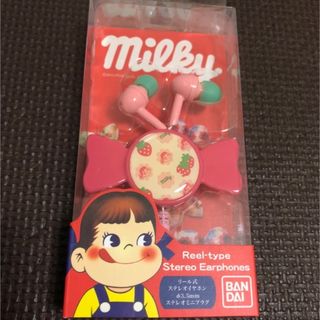 フジヤ(不二家)の送料無料☆新品☆ペコちゃん☆いちごミルキー☆リール式 ステレオイヤホン(ヘッドフォン/イヤフォン)