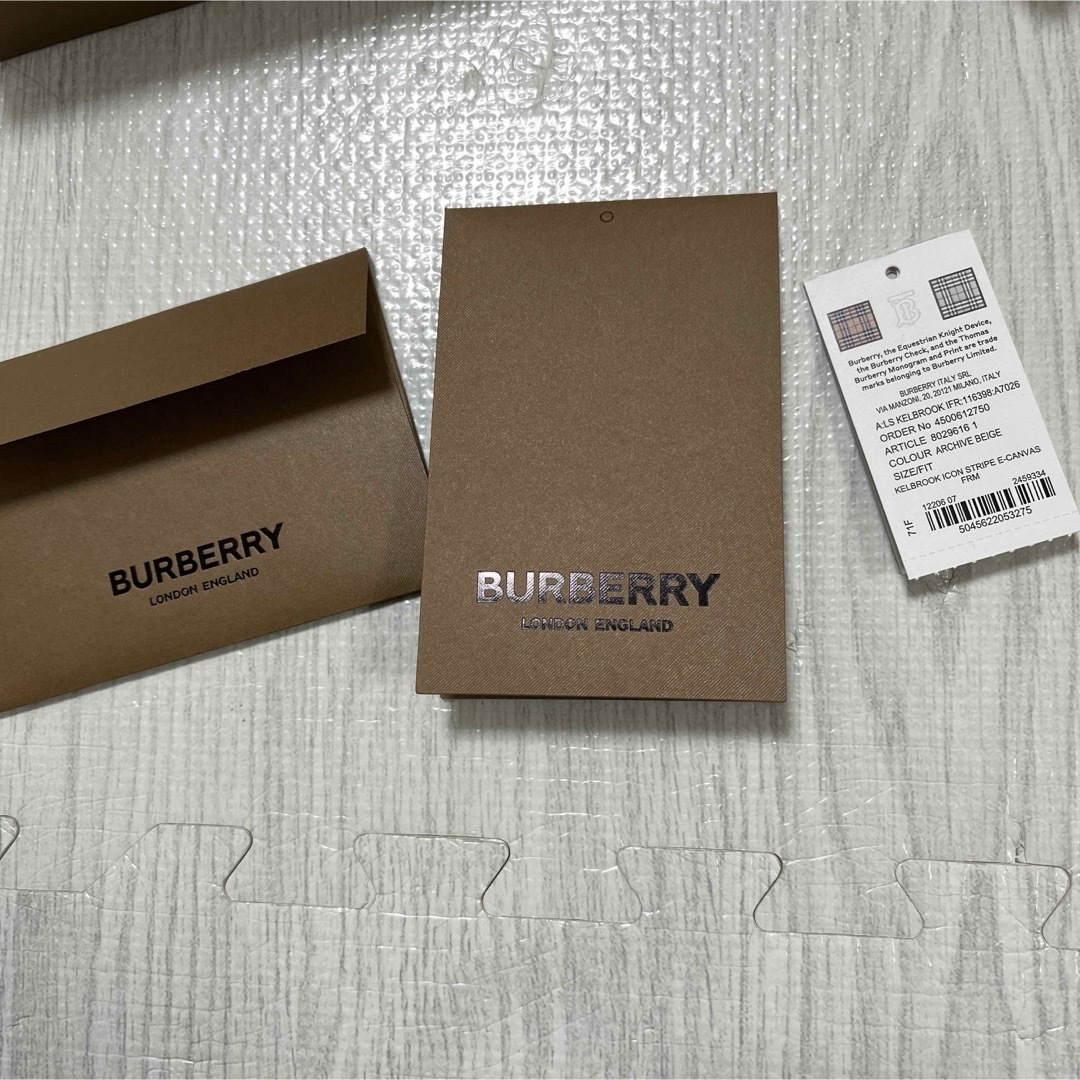 新品未使用！Burberry カードケース　コインケース